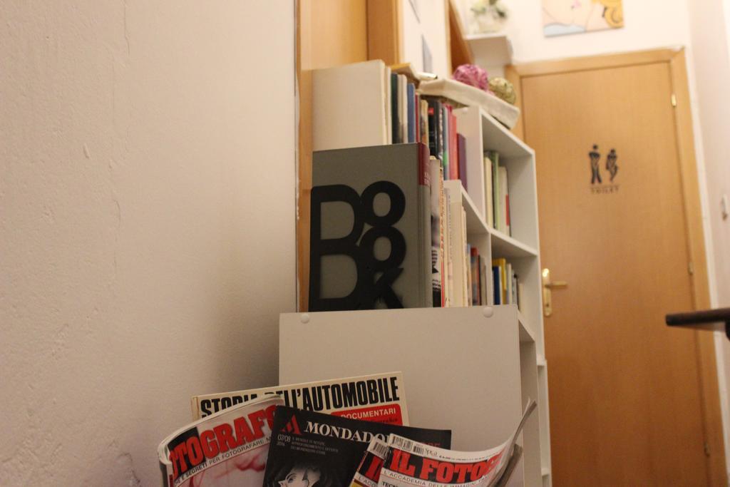 Bed 'N Books Bed & Breakfast Sassari Exterior photo